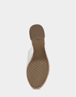 Aerosoles Women's Sandal In White 9 Aerosoles Women's Sandal In White -Aerosoles SHOP Cassy 104 AV5 14663f19 9487 42ef b3ac 1d519563d51d 1600x