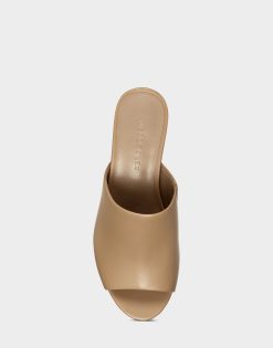 Aerosoles Women's Sandal In Tan 7 Aerosoles Women's Sandal In Tan -Aerosoles SHOP Cassy 255 AV4 1600x