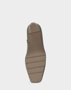 Aerosoles Women's Ankle Boot In Taupe -Aerosoles SHOP Cinnamon 256 AV5 3fd81fa7 f061 42d3 a3ae 1608f7e41ef8 1600x