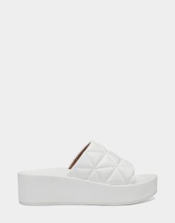 Aerosoles Aware Women's Sandal In White