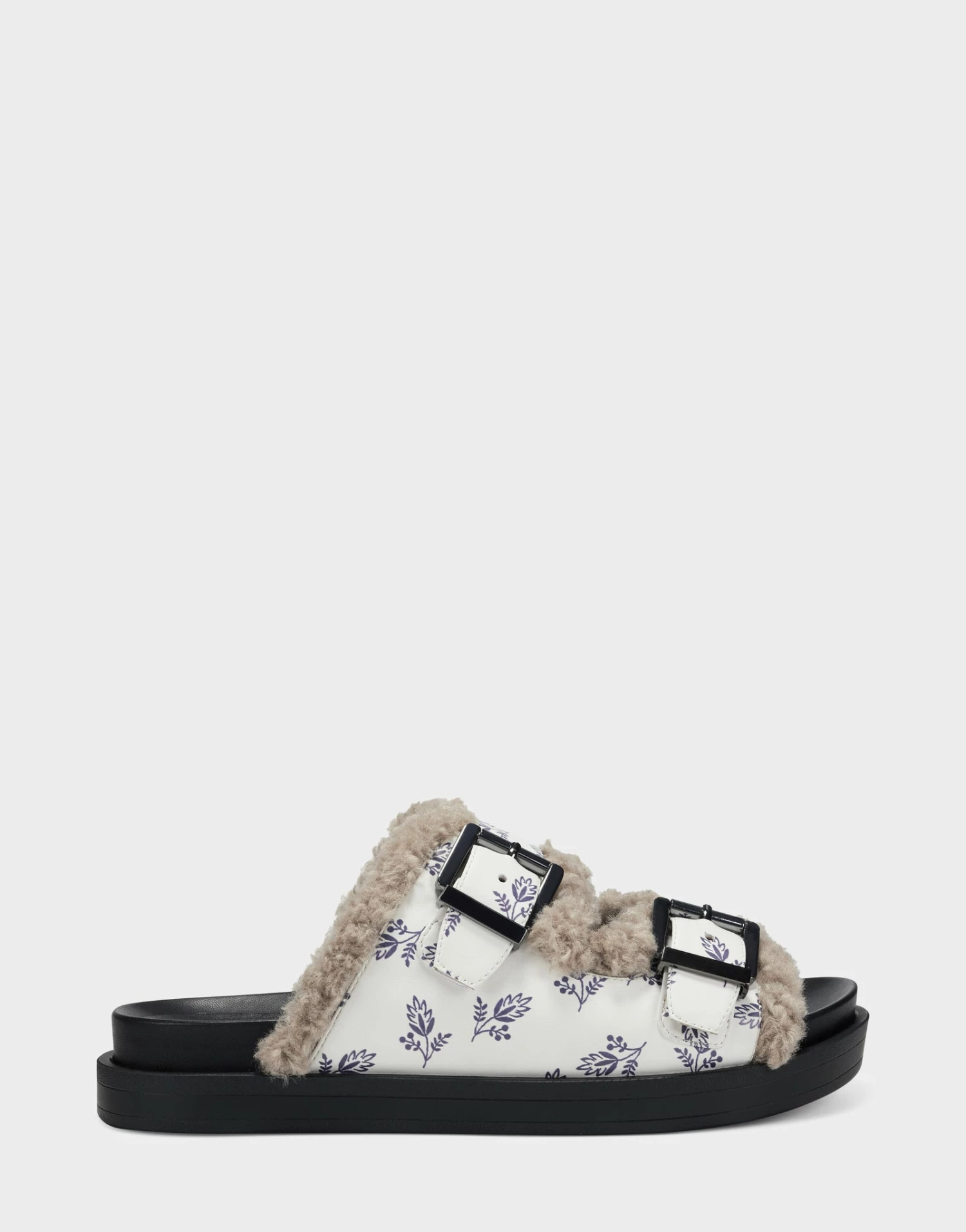 Aerosoles Women's Sandal In White