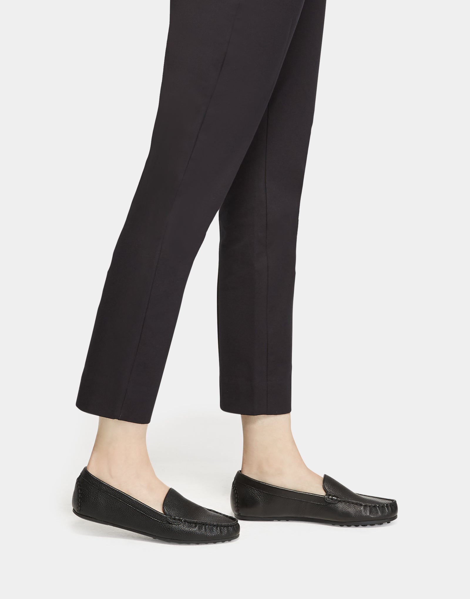 Aerosoles Women's Loafer In Black 8 Aerosoles Women's Loafer In Black - Image 6