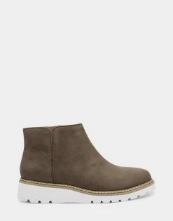 Aerosoles Women's Ankle Boot In Taupe