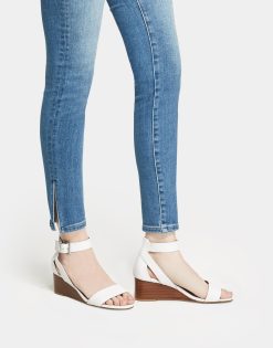 Aerosoles Women's Sandal In Tan 13 Aerosoles Women's Sandal In Tan -Aerosoles SHOP WILLOWBRO model c010b5c4 76a4 4d95 b65d 7ebf7f2a8233 1600x